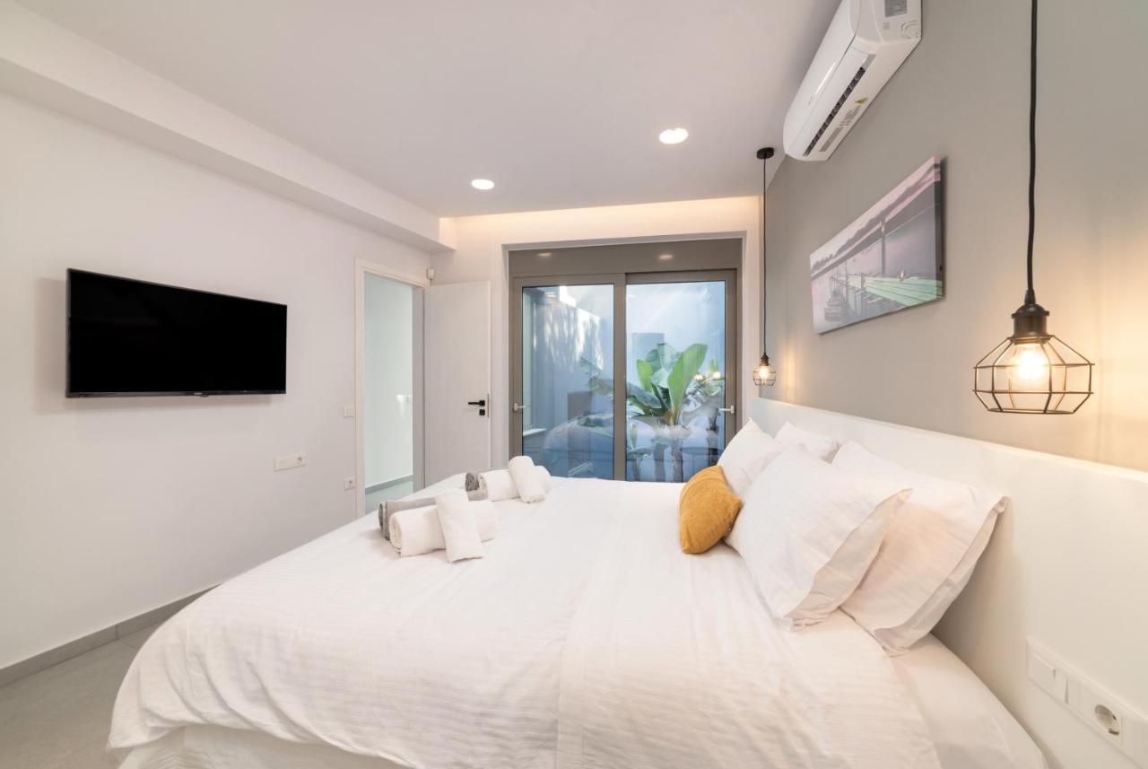 Agia Marina Villa Ampela By Posarellivillas מראה חיצוני תמונה