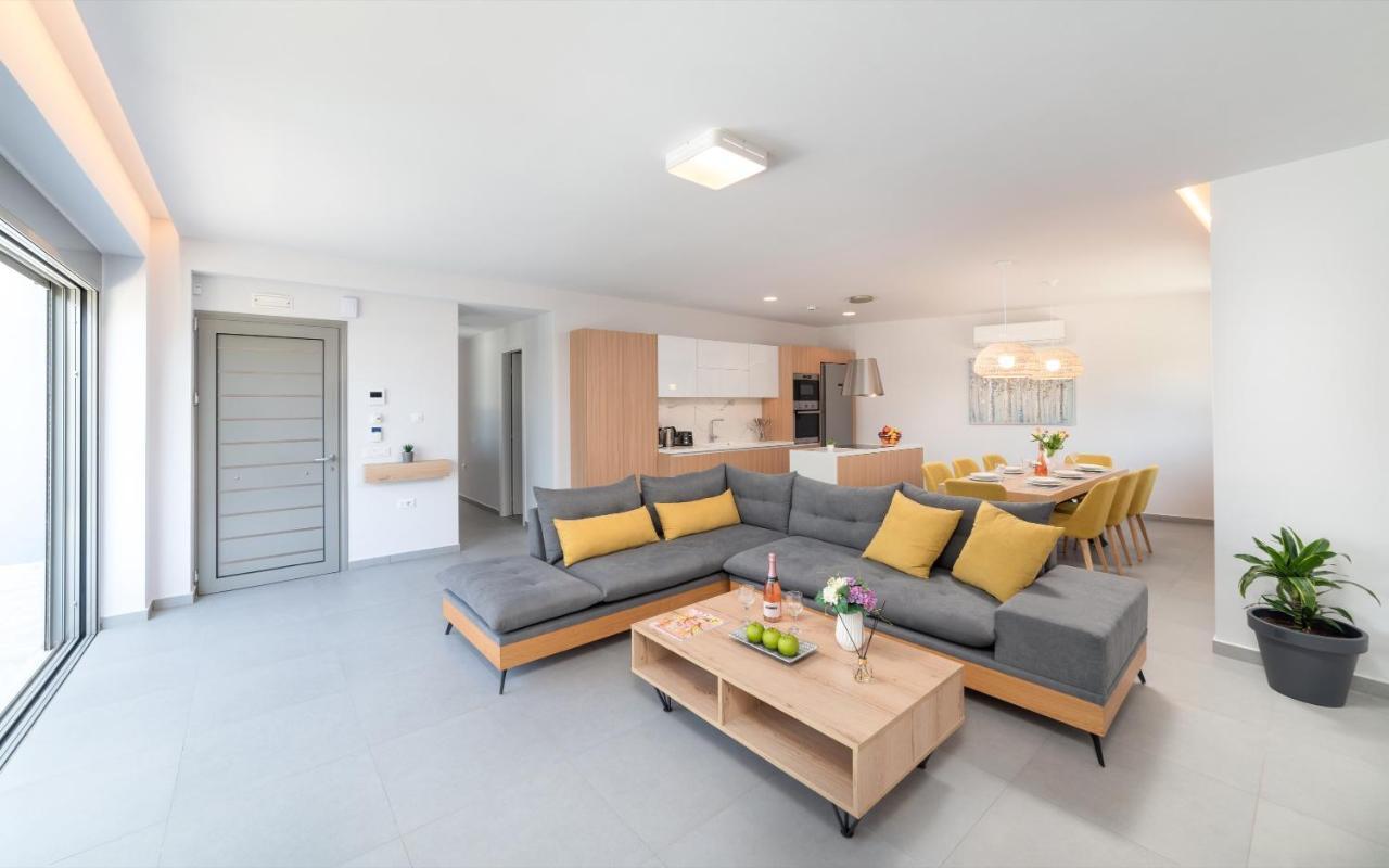 Agia Marina Villa Ampela By Posarellivillas מראה חיצוני תמונה